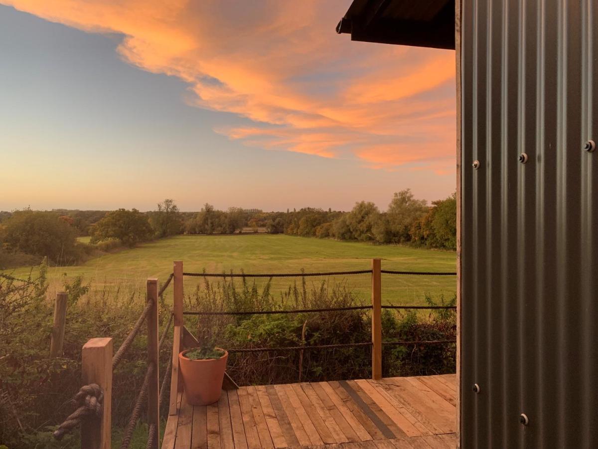 Countryside Garden Summer House Calne Εξωτερικό φωτογραφία